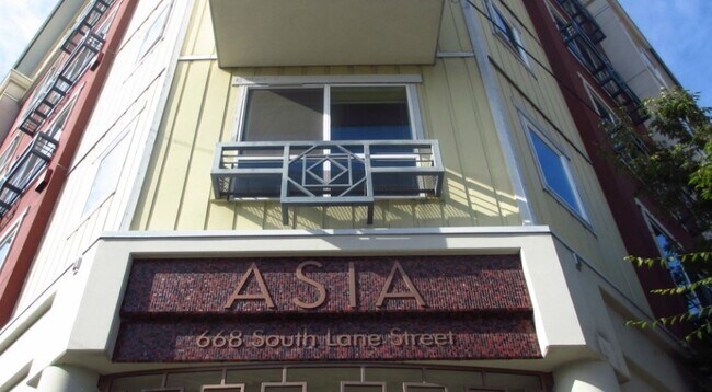 Foto del edificio - 668 S Lane St