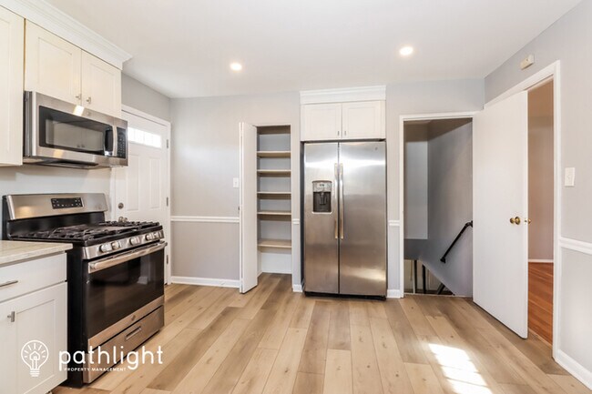 Foto del edificio - 3113 Bellbrook Court, Temple Hills, MD, 20748