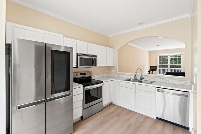 Photo - **APPLICATION PENDING** Available mid-July! 2 Bedroom, 2.5 bath Southern Village Stunner! House