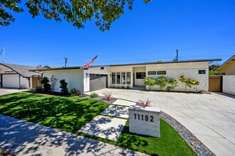 Building Photo - 11192 Martha Ann Dr