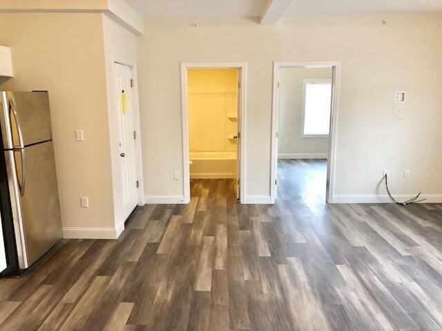 Foto del edificio - 165 W Hancock St