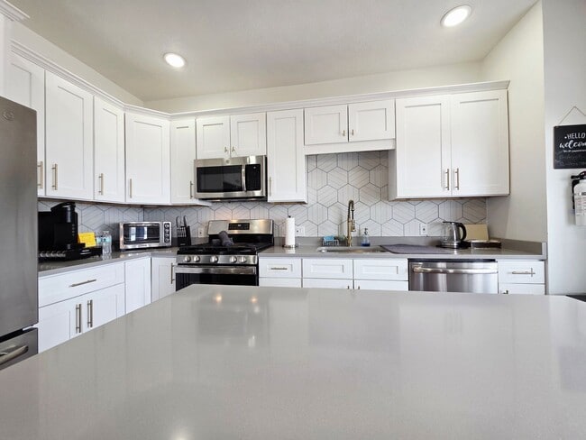 Photo - 9 Bailey Ave Apartment