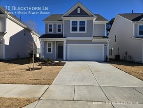 Building Photo - 70 Blackthorn Ln