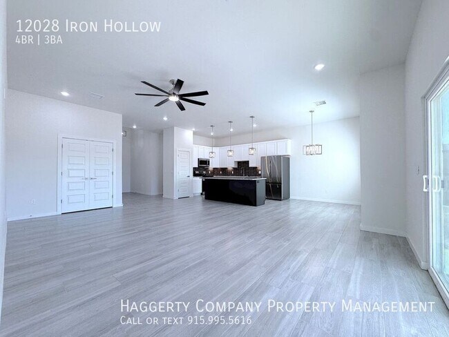 Building Photo - 12028 Iron Holw St