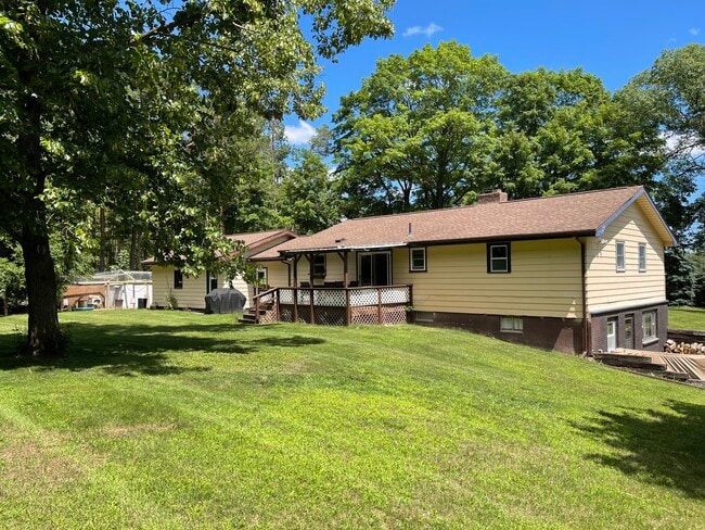 Building Photo - 14834 Hawkins Rd