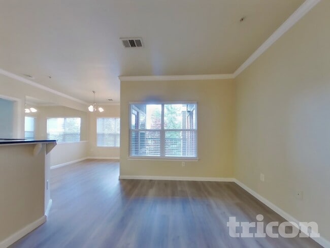 Building Photo - 8434 Walerga Rd