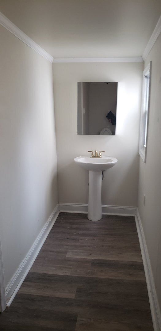 Foto del edificio - 2 bedroom, 1.5 bathrooms, 2 levels