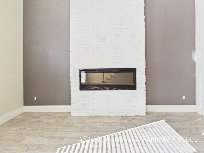 Foto del edificio - 4816 N Woodmere Fairway