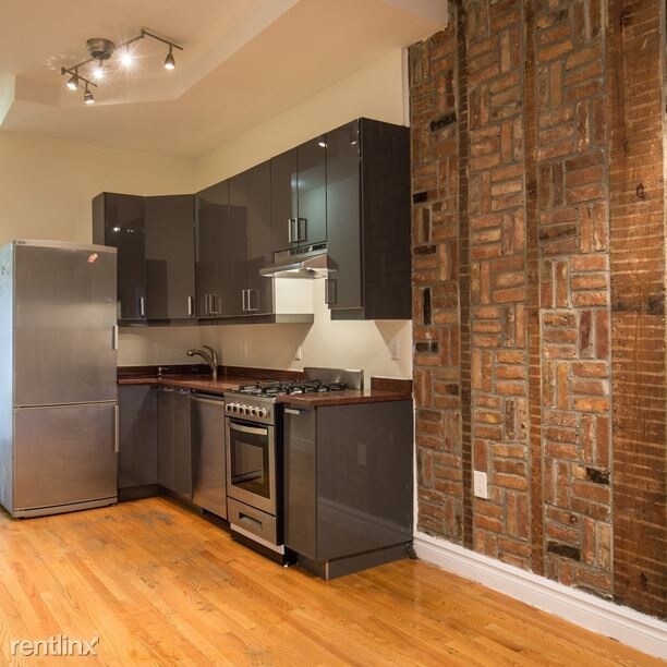 Building Photo - 3 br, 1 bath  - 117 Wilson Ave