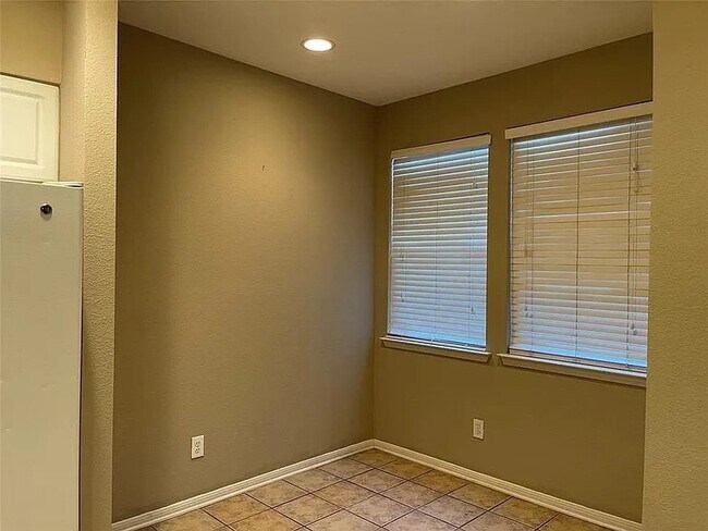 Foto del edificio - 63 Scarlet Woods Ct