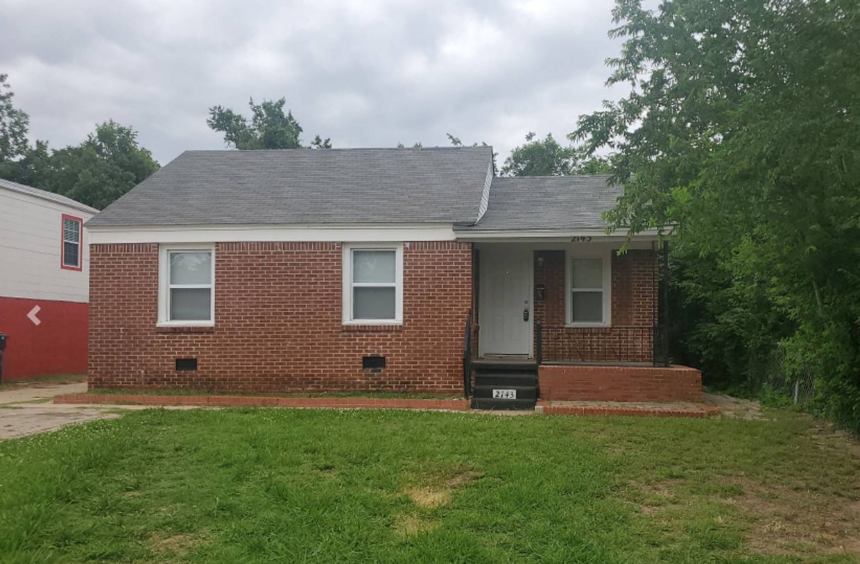 Photo - 2143 NE 19th