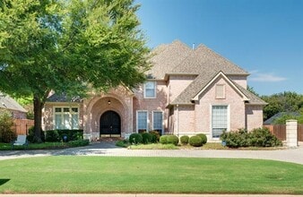 Building Photo - 7012 Shalimar Ct