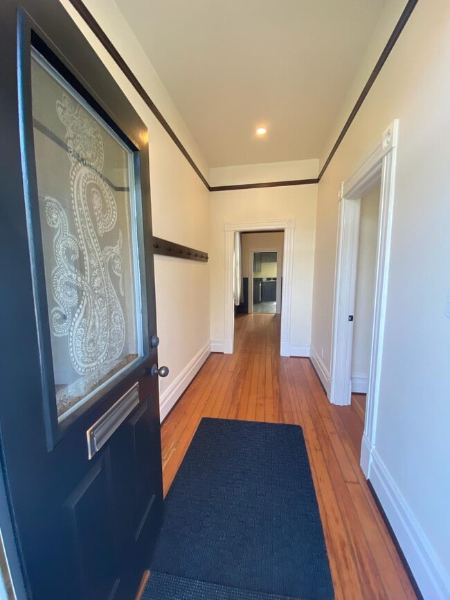 Entry and Hallway - 1724 NW 24th Ave