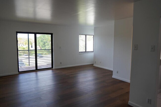 Foto del edificio - 3710 N Pine Island Rd