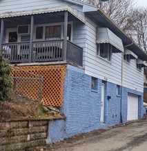 Building Photo - 414 Orchard St