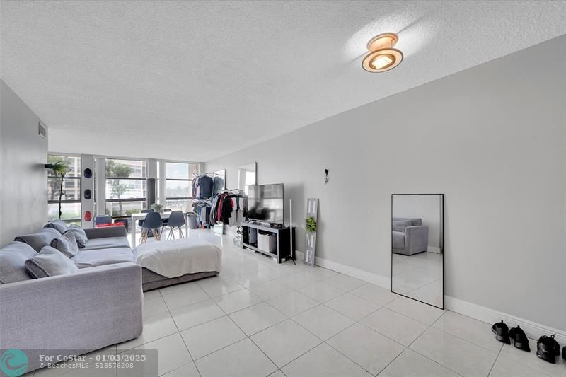 Foto principal - 701 Three Islands Boulevard