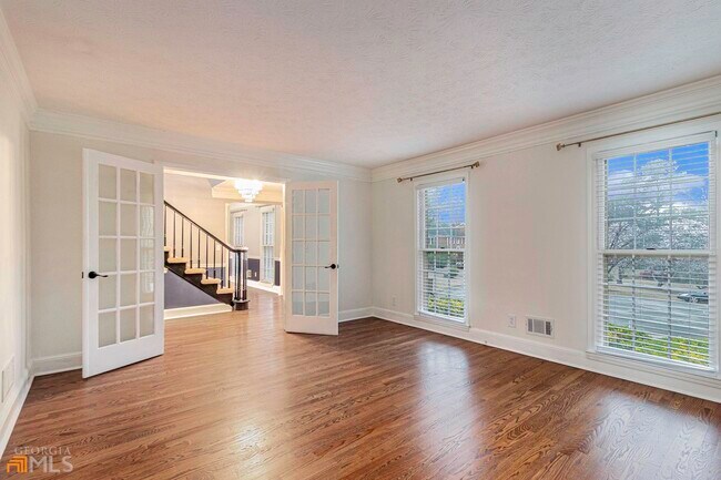 Building Photo - 4830 Bainbridge Ct SW