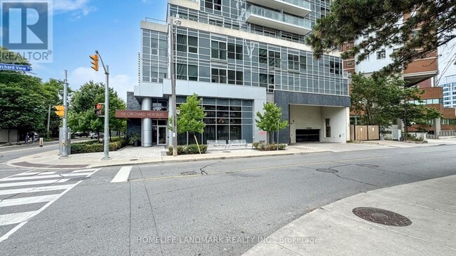 Building Photo - 58-358 Orchard View Blvd