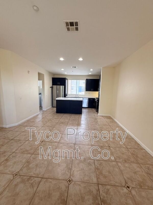 Foto del edificio - 2709 Apricot Ct