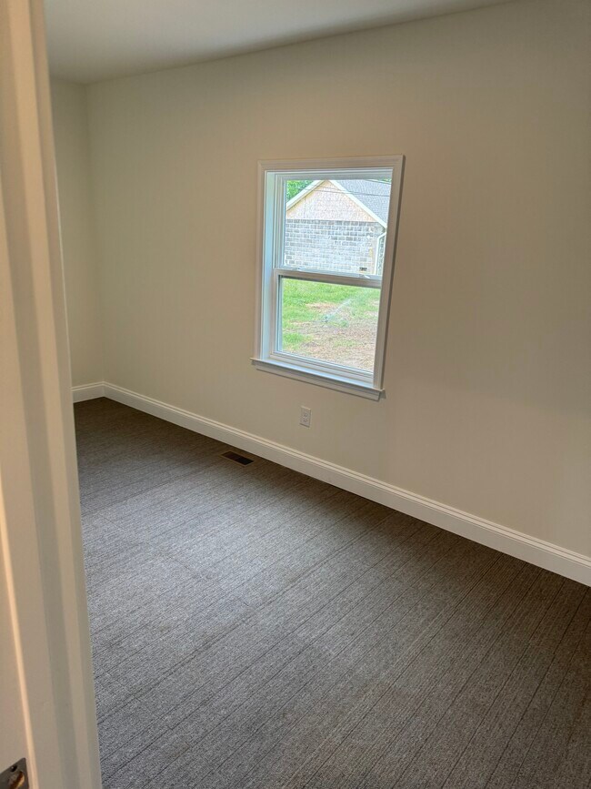 Building Photo - 2133 S Black Horse Pike