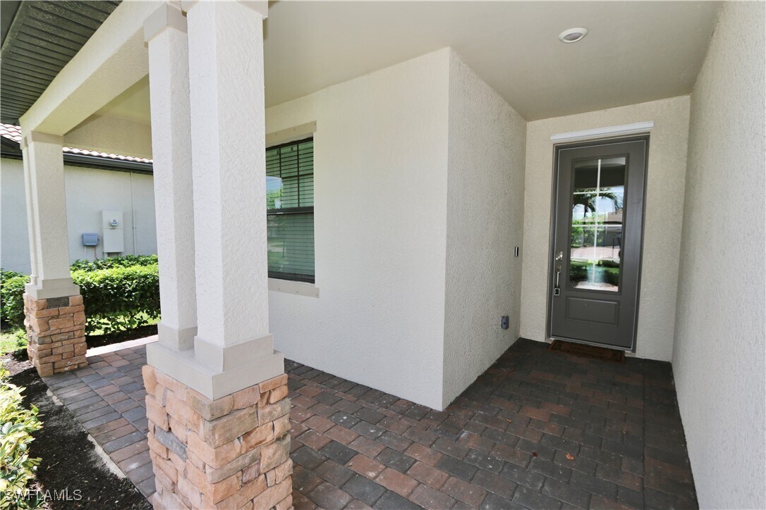 Foto principal - 18293 Ridgeline Dr