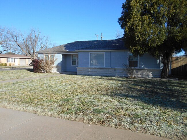 Foto del edificio - 3/2/2 close to Texas Tech!