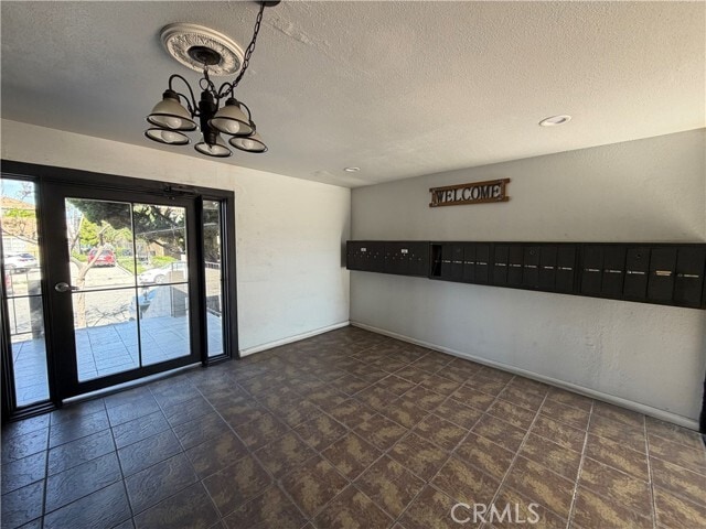 Building Photo - 240 W Verdugo Ave
