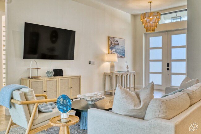 Building Photo - 2215 Amnesty Dr