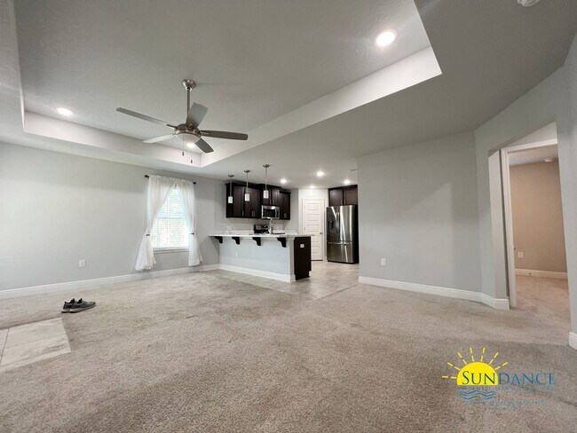 Foto del edificio - Stunning Home with a 6+ Month Lease Option!