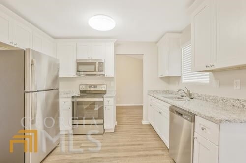 Foto del edificio - 2200 Ramblewood Cir