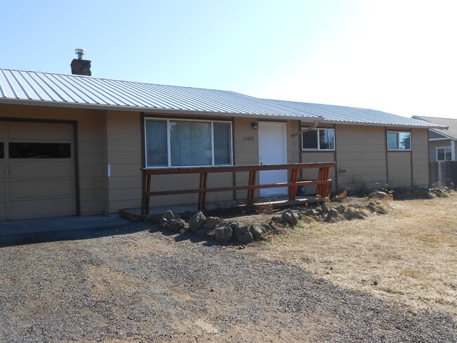Building Photo - 61686 Daly Estates Dr