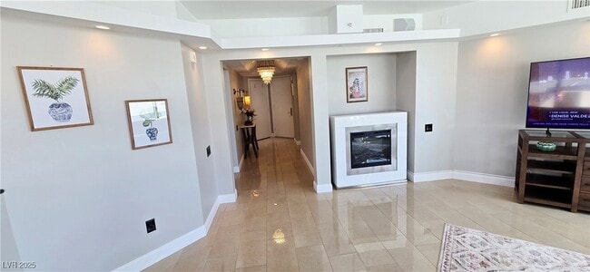 Foto del edificio - 2747 Paradise Rd