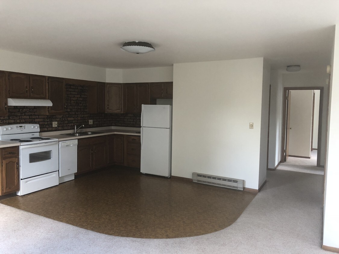 336 Field St, Antigo, WI 54409 Apartments in Antigo, WI