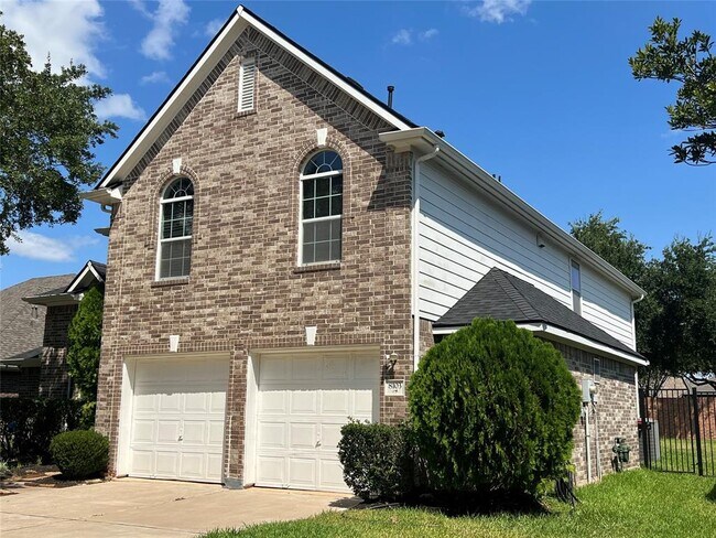 Building Photo - 8103 Golden Harbor