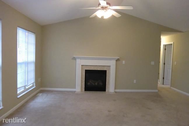Foto del edificio - 524 Parkside Commons Ct