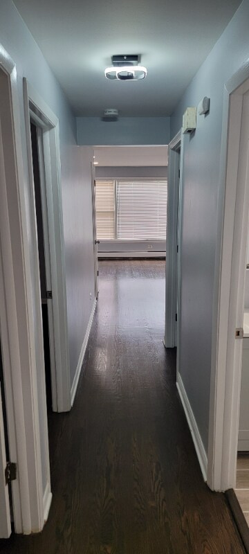 Foto del edificio - 5841 W Touhy Ave