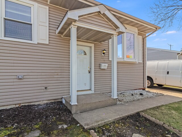 Building Photo - 421 Healy Ave