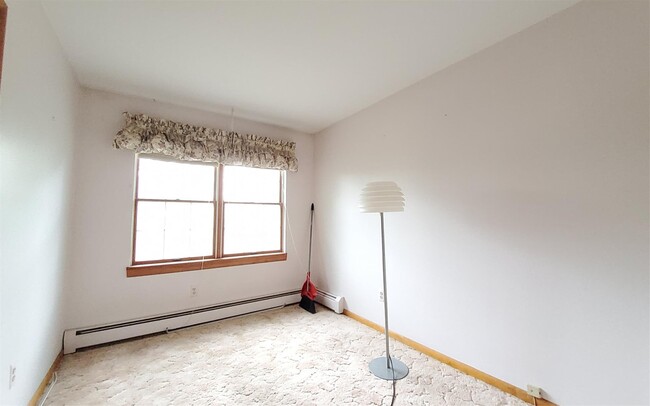 Foto del edificio - 9 Willard Pl