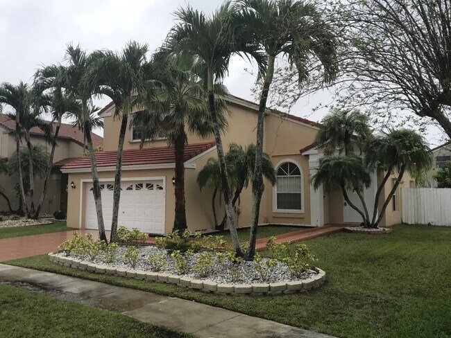 Building Photo - 1143 NW 175th Ave
