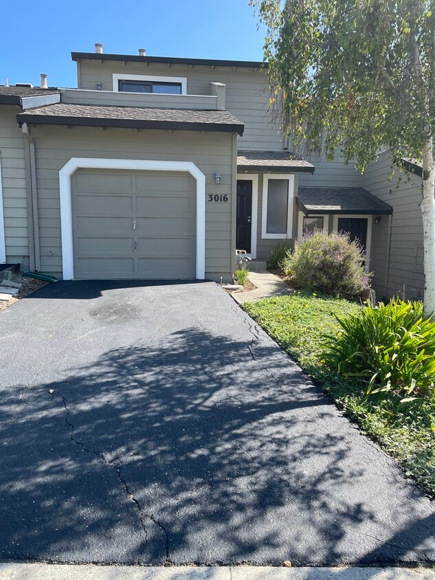 3016 McGlenn Dr, Aptos, CA 95003 Townhome Rentals in Aptos CA