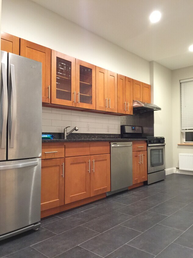 Foto del edificio - 343 73rd St