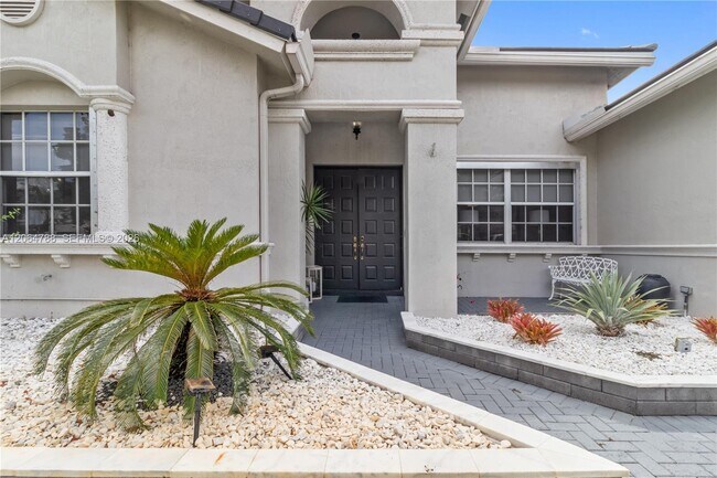 Foto del edificio - 1046 SW 159th Way