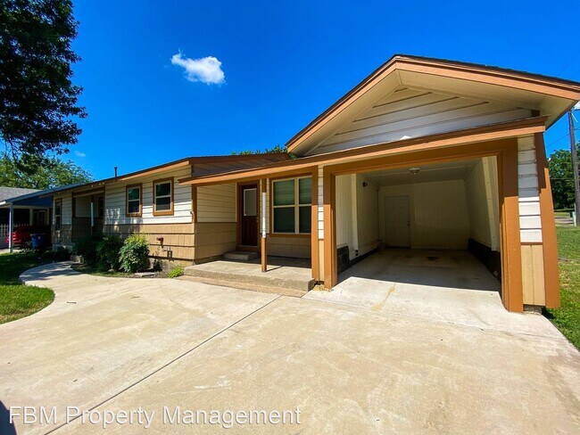 Foto del edificio - 3 br, 2 bath House - 100 Sunset Circle