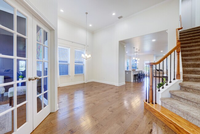 Building Photo - 12913 Olivers Way