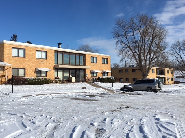 Building Photo - 1110 Oriole Dr