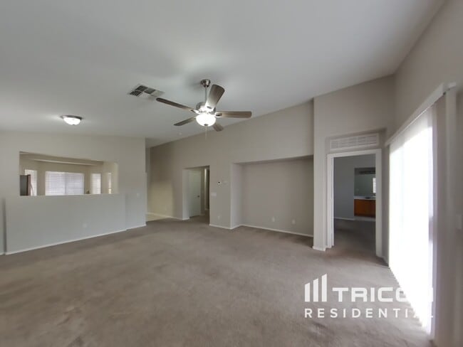 Building Photo - 97 E Coral Bean Dr