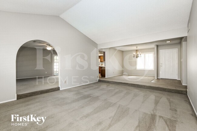 Foto del edificio - 5236 W Cheryl Dr