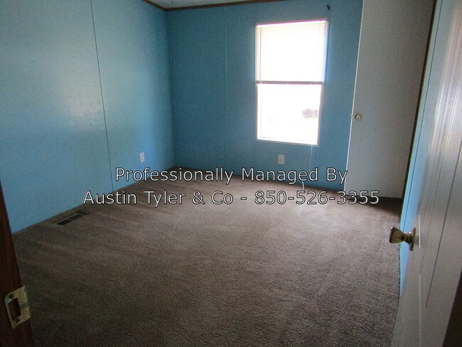 Foto del edificio - 2424 Country Pines Ln