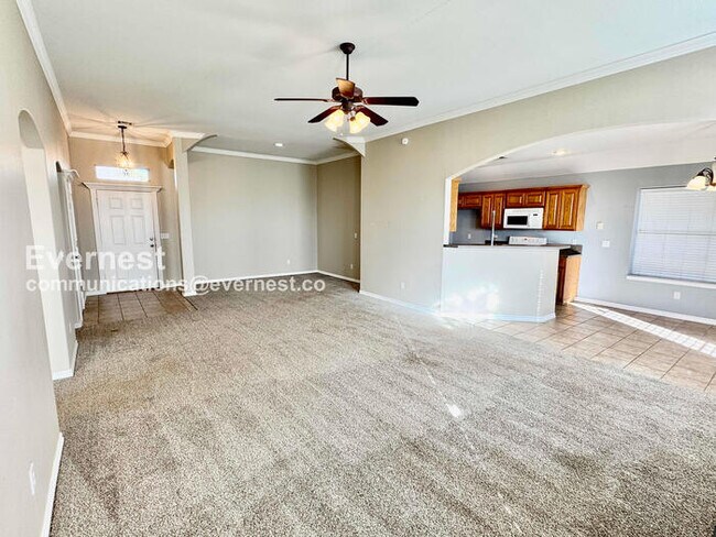 Foto del edificio - 1412 W 117th St S