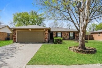 Building Photo - 830 Frances Dr